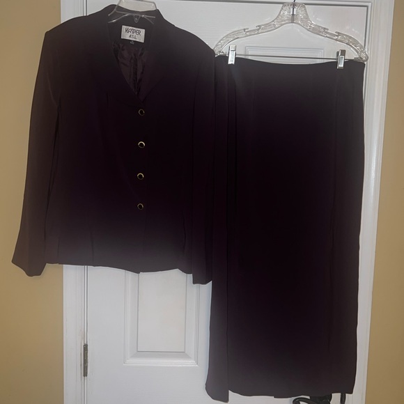 Harper Dresses & Skirts - Kasper Skirt Suit Elegant Plum 12 14